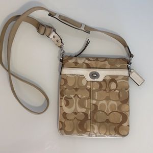 COACH OPTIC SIGNATURE JACQUARD CROSSBODY